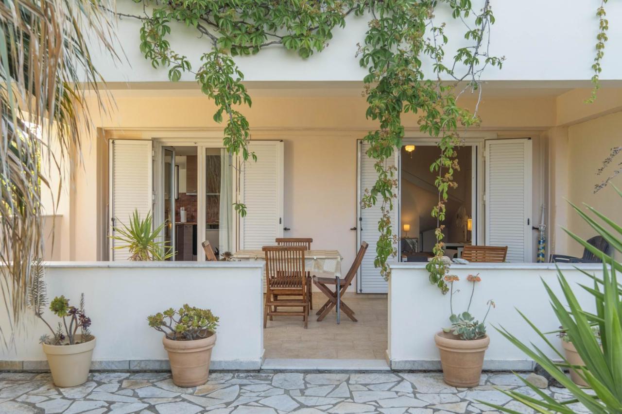 Kalamies - Secluded Beach Apartments Skala  Экстерьер фото